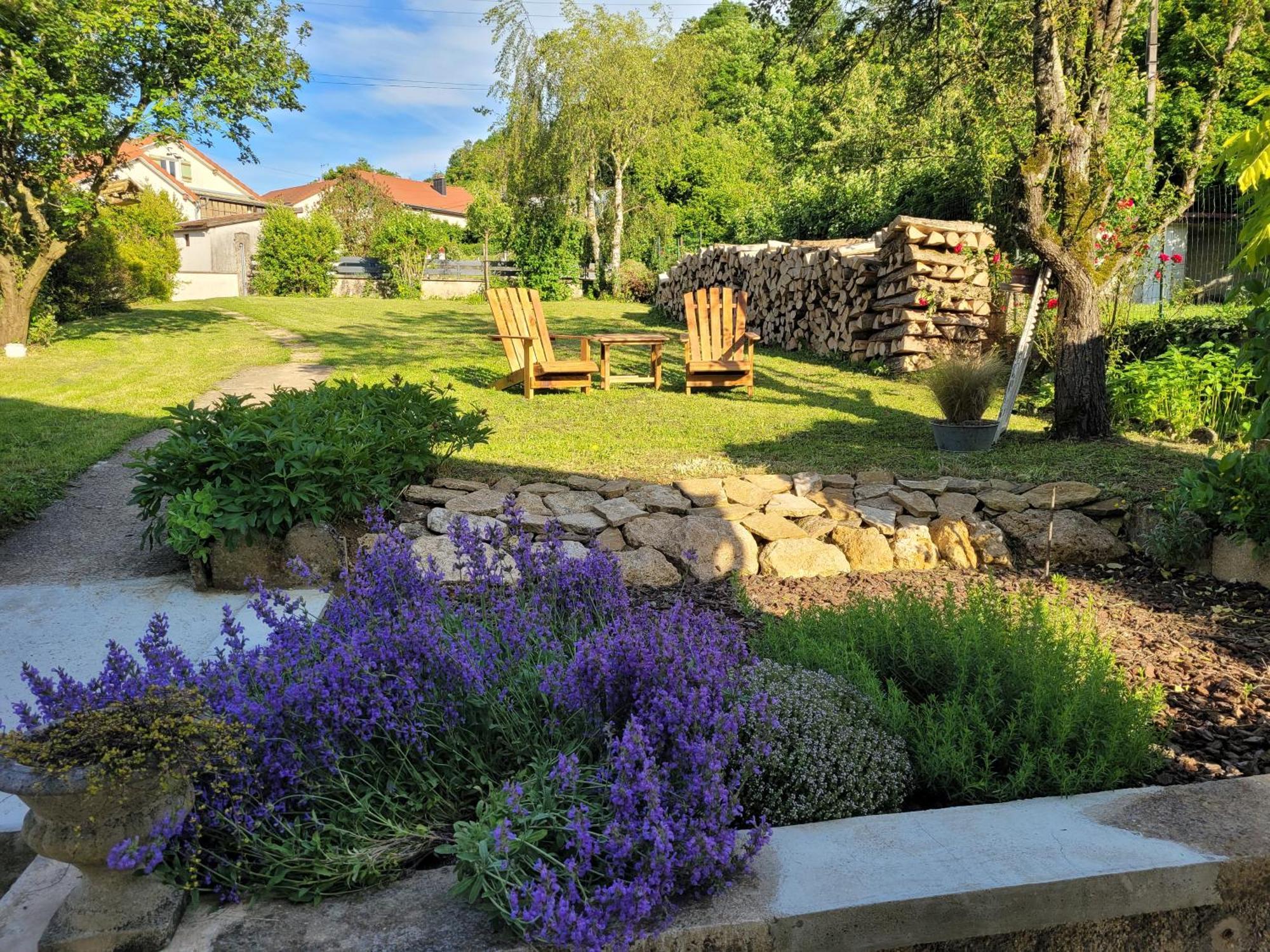 Maison Lombardi - Gite 6 Personnes 4 Etoiles Dun-sur-Meuse Exterior photo